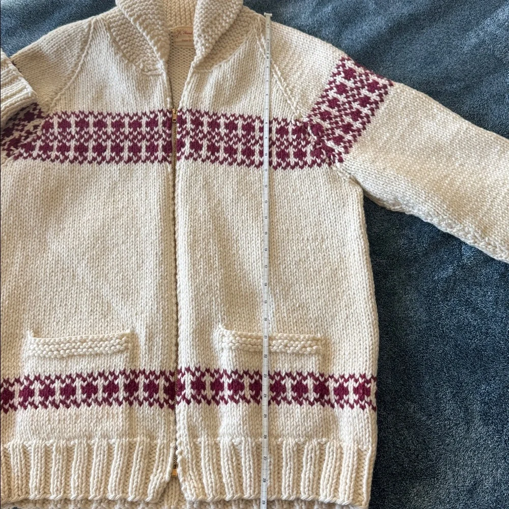 VTG Mary Maxim 1960s Handknit Cardigan - Picture 8 of 11